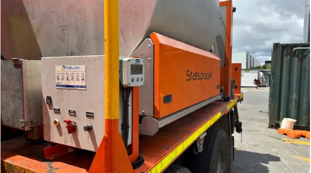  HD Colas Crew Truck